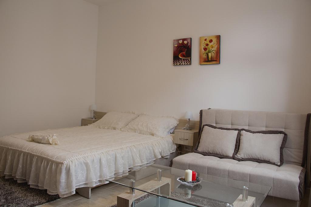 Apartments Matijasevic Niksic ภายนอก รูปภาพ
